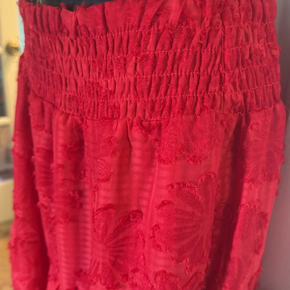 Lulus Red Tiered Side Slit Skirt with Flower Detailing on Full Skirt Size M - Picture 4 of 11